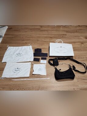 PRADA Re-Edition 2005 Crossbody Small Black Nylon W/ All Original Pieces